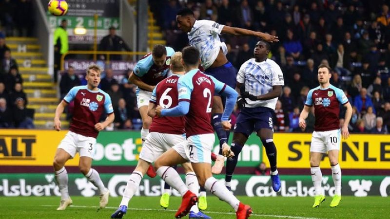 Nhận định soi kèo Burnley vs Everton lúc 22h00 ngày 27/12/2025